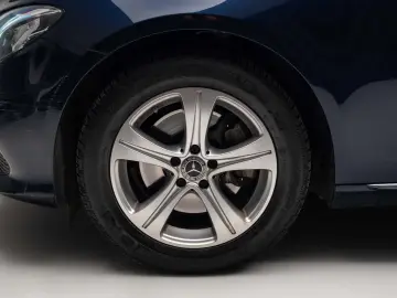 Mercedes Benz E 220D 4m