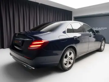 Mercedes Benz E 220D 4m