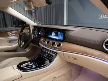 Mercedes Benz E 220D 4m