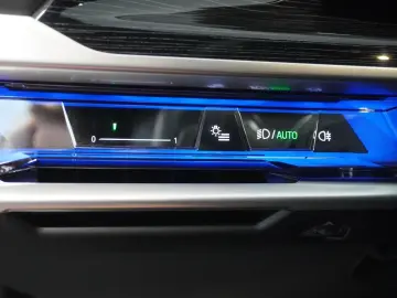 BMW 740 d xDrive Limousine Aut. Lang M Skyl. Kamera