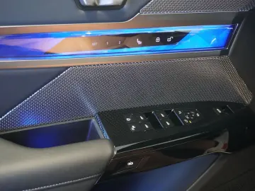 BMW 740 d xDrive Limousine Aut. Lang M Skyl. Kamera