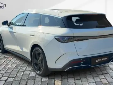 BYD SEAL 6 DM-i PHEV Touring Comfort