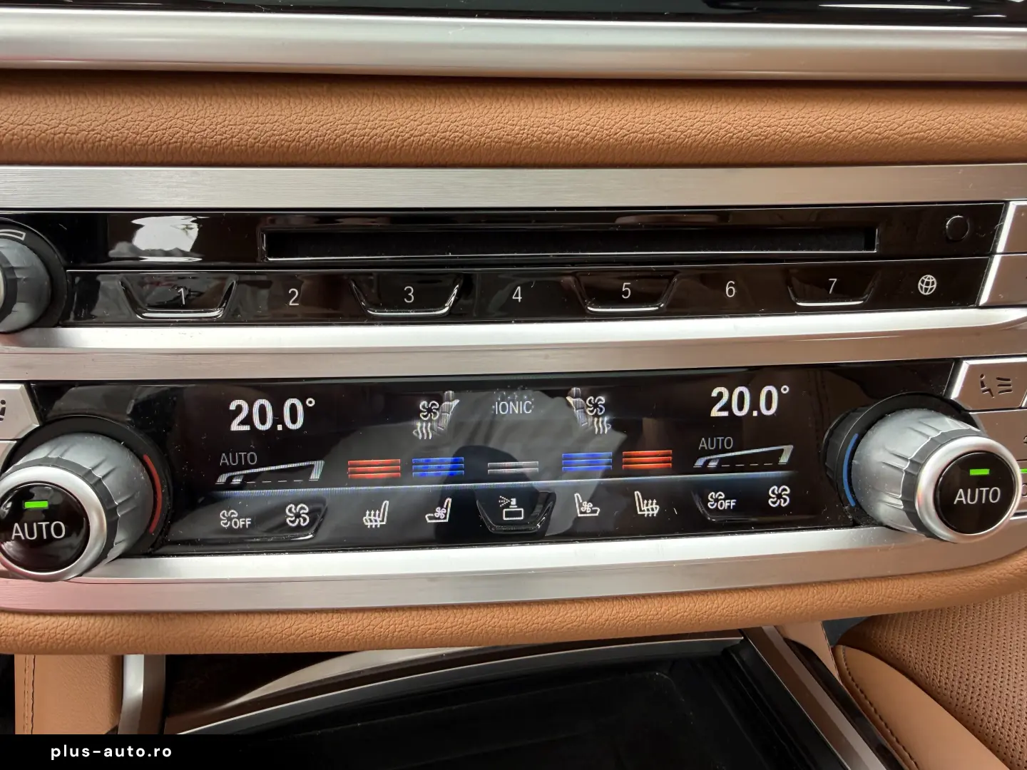 BMW 745
