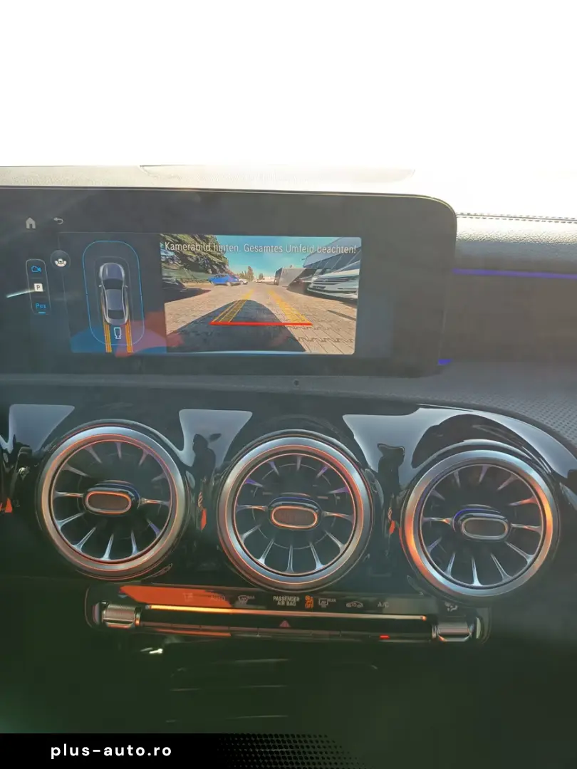 Mercedes-Benz CLA 35 AMG 4-Matic  Alu 19 Zoll Navi LED