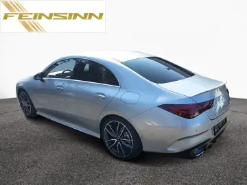 Mercedes-Benz CLA 35 AMG 4-Matic  Alu 19 Zoll Navi LED