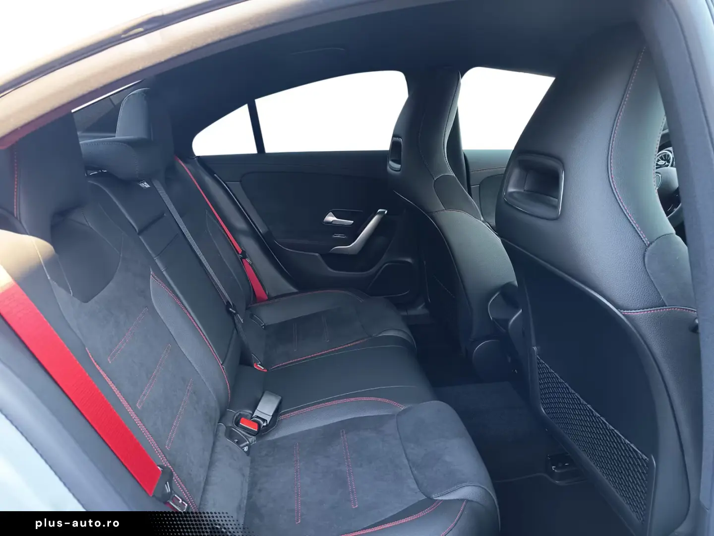 Mercedes-Benz CLA 35 AMG 4-Matic  Alu 19 Zoll Navi LED