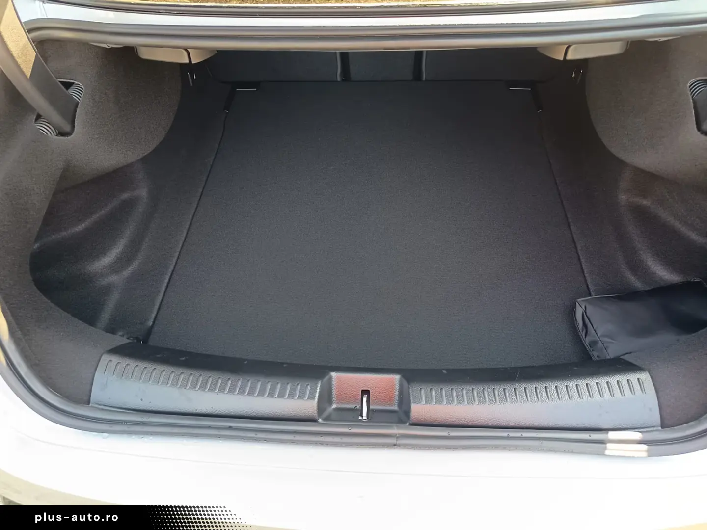 Mercedes-Benz CLA 35 AMG 4-Matic  Alu 19 Zoll Navi LED