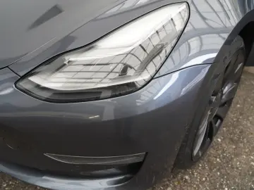 TESLA Model 3 Performance  Mwst. ausweisbar HU neu