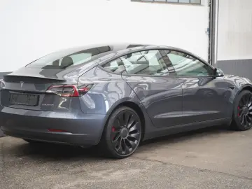 TESLA Model 3 Performance  Mwst. ausweisbar HU neu