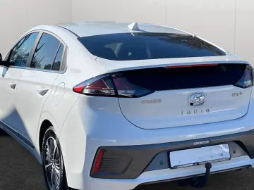 HYUNDAI IONIQ 1.6 GDi Plug-in-Hybrid