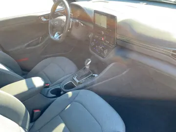 HYUNDAI IONIQ 1.6 GDi Plug-in-Hybrid