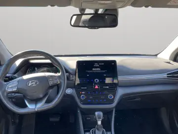 HYUNDAI IONIQ 1.6 GDi Plug-in-Hybrid