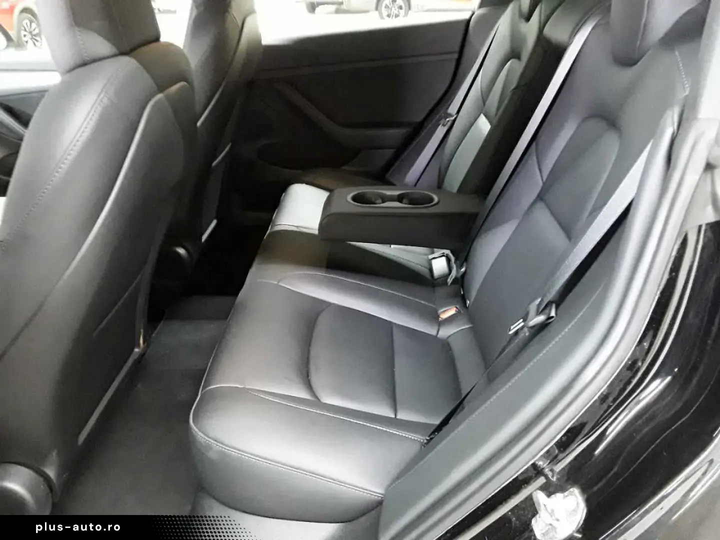 TESLA Model 3 Standard Reichweite Plus