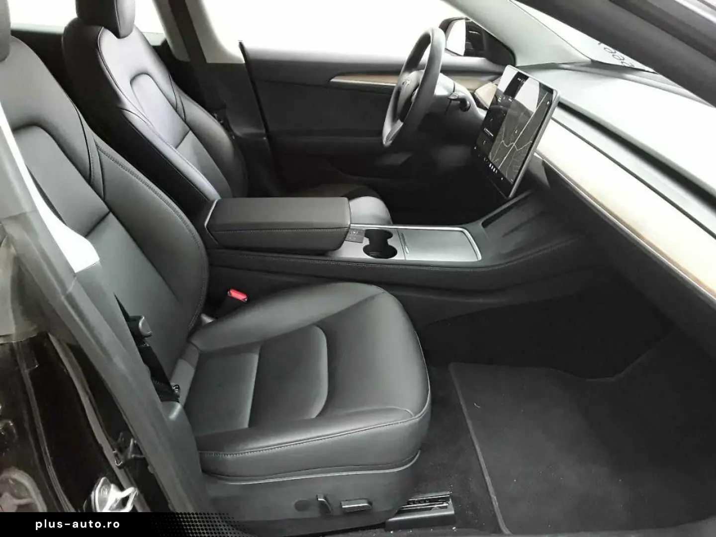 TESLA Model 3 Standard Reichweite Plus