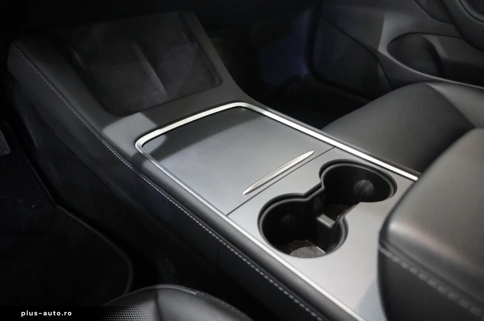 TESLA Model 3 LONGRANGE DUAL-MOTOR NAVI KAMERA PANO SH