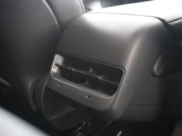 TESLA Model 3 LONGRANGE DUAL-MOTOR NAVI KAMERA PANO SH