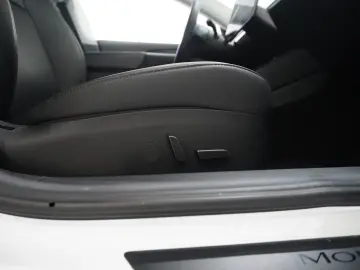 TESLA Model 3 LONGRANGE DUAL-MOTOR NAVI KAMERA PANO SH