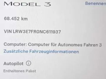 TESLA Model 3 ohne Nachlackierung  kaufe auch Tesla an