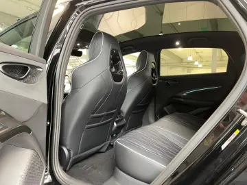 BYD Seal Excellence 390KW AWD HUD Pano 360 Cam Sound