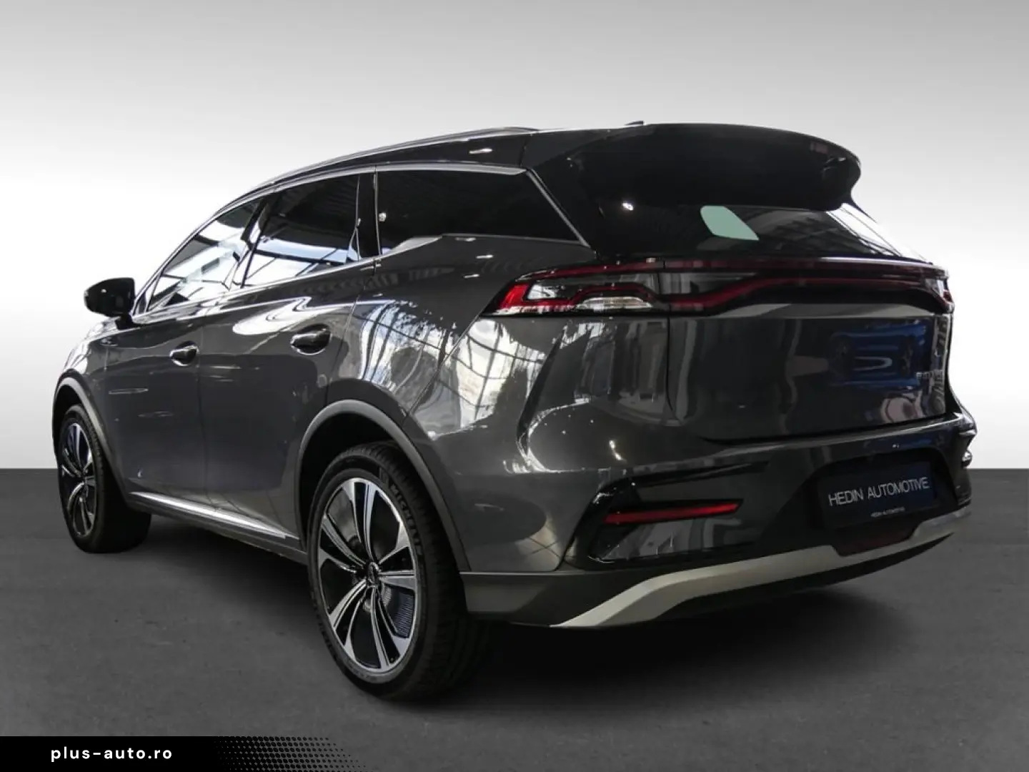 BYD TANG FLAGSHIP 24  LED PANO Sitzklima KLIMA HUD