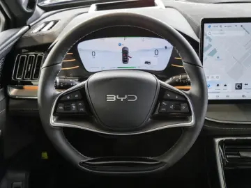 BYD TANG FLAGSHIP 24  LED PANO Sitzklima KLIMA HUD