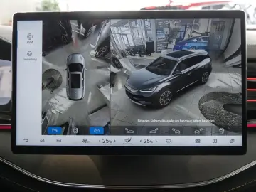 BYD TANG FLAGSHIP 24  LED PANO Sitzklima KLIMA HUD