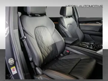 BYD TANG FLAGSHIP 24  LED PANO Sitzklima KLIMA HUD