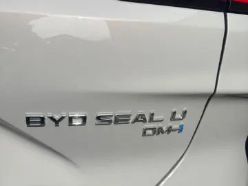 BYD SEAL U