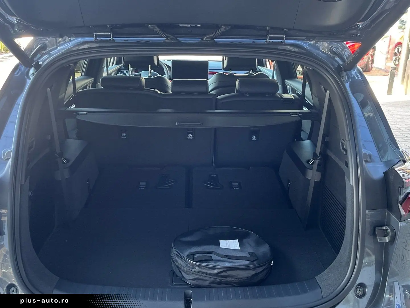 BYD TANG EV AWD 7-Seat Panorama Ambient FACELIFT