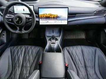 BYD SEAL EXCELLENCE AWD  LED PANO SHZ Climate HOOD