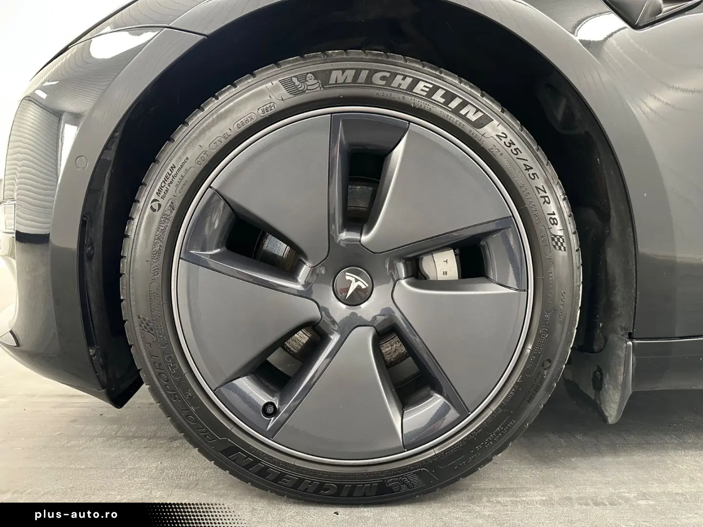 TESLA Model 3 Long Range Dual AWD