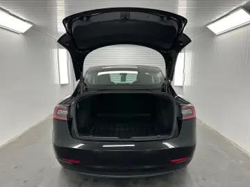 TESLA Model 3 Long Range Dual AWD