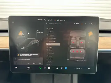 TESLA Model 3 Long Range Dual AWD