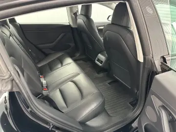 TESLA Model 3 Long Range Dual AWD