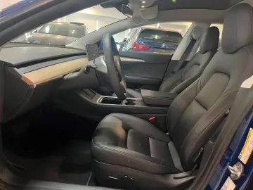 TESLA Model 3 ohne Nachlackierung  kaufe auch Tesla an