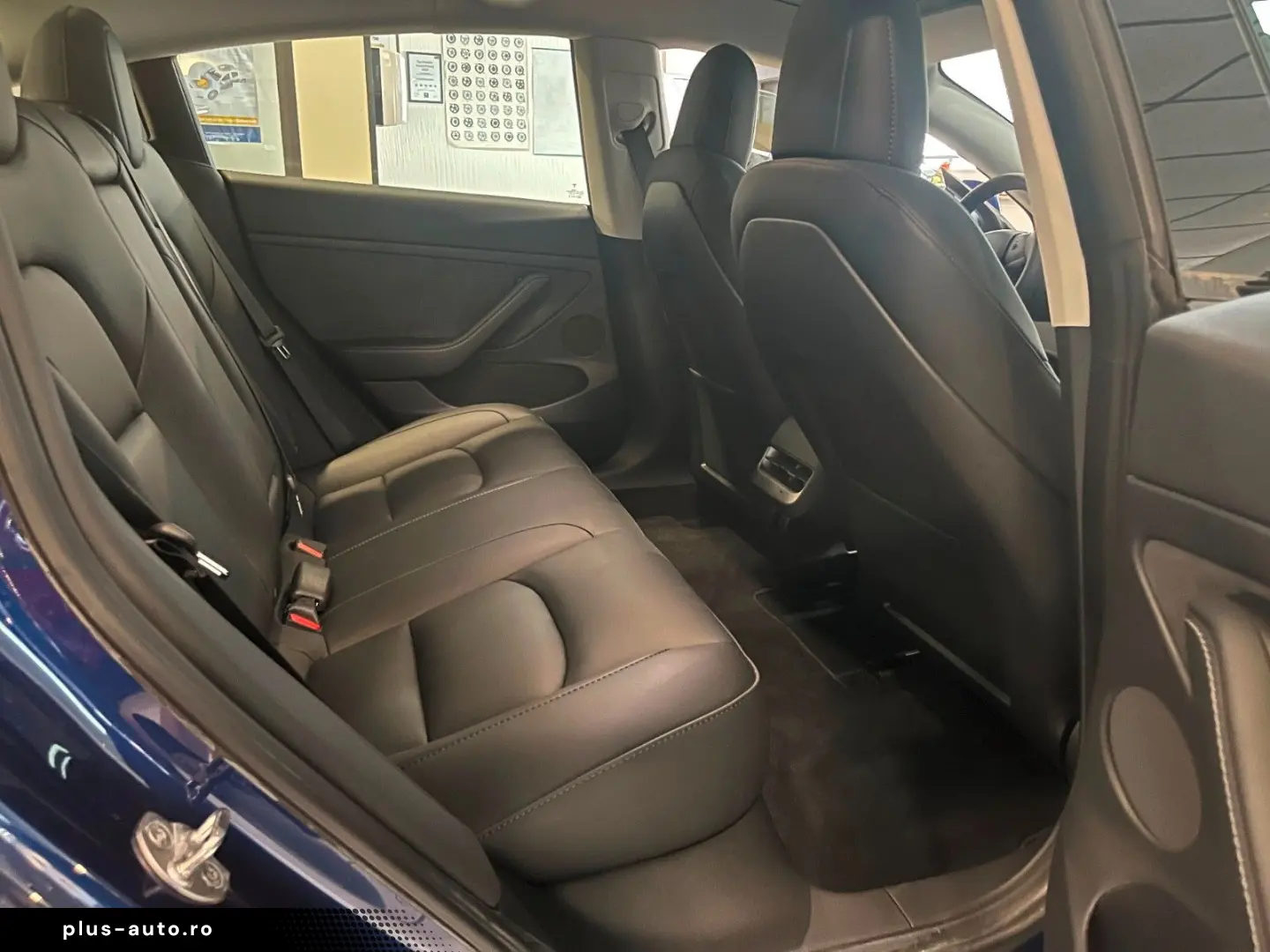 TESLA Model 3 ohne Nachlackierung  kaufe auch Tesla an