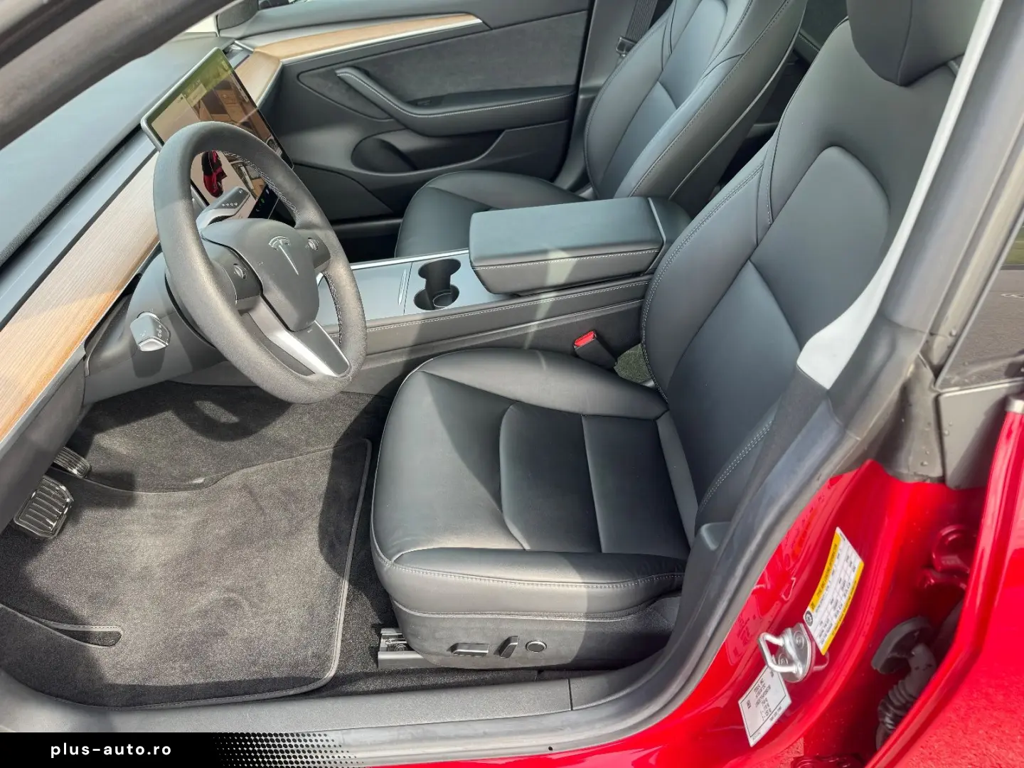 TESLA Model 3 RWD Allwetter 60 kWh Neuwertig Mwst