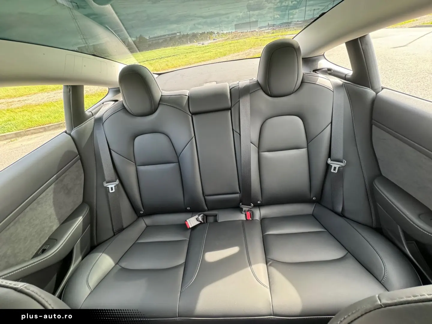 TESLA Model 3 RWD Allwetter 60 kWh Neuwertig Mwst