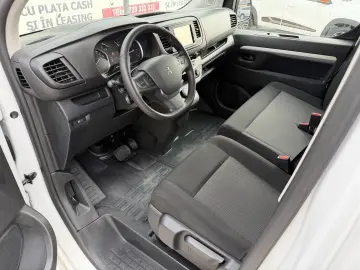 PEUGEOT EXPERT AUTOMAT 6 LOCURI 2024