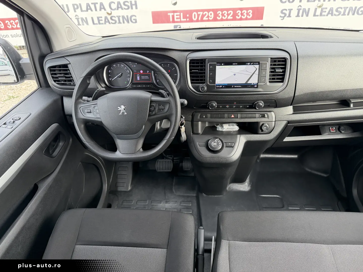 PEUGEOT EXPERT AUTOMAT 6 LOCURI 2024