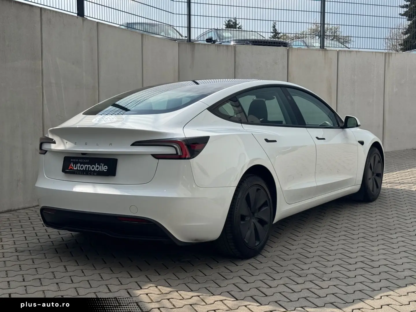 TESLA Model 3 Standard RWD Pano Ambiente MwSt 1.Hand