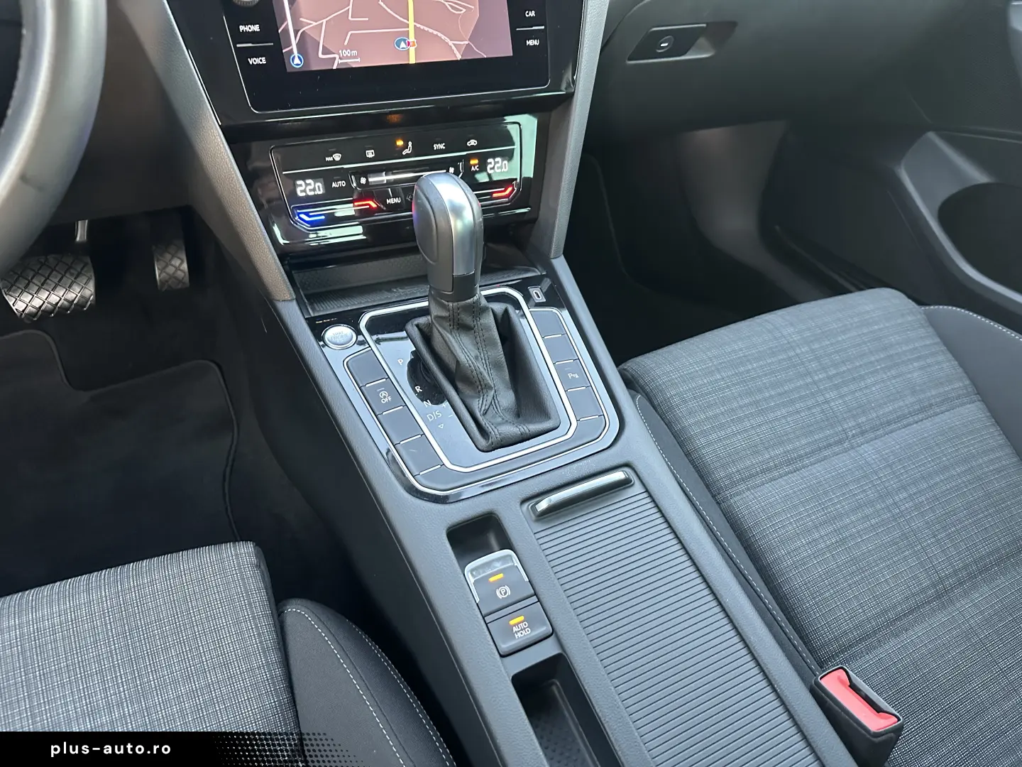 VOLKSWAGEN PASSAT AUTOMAT