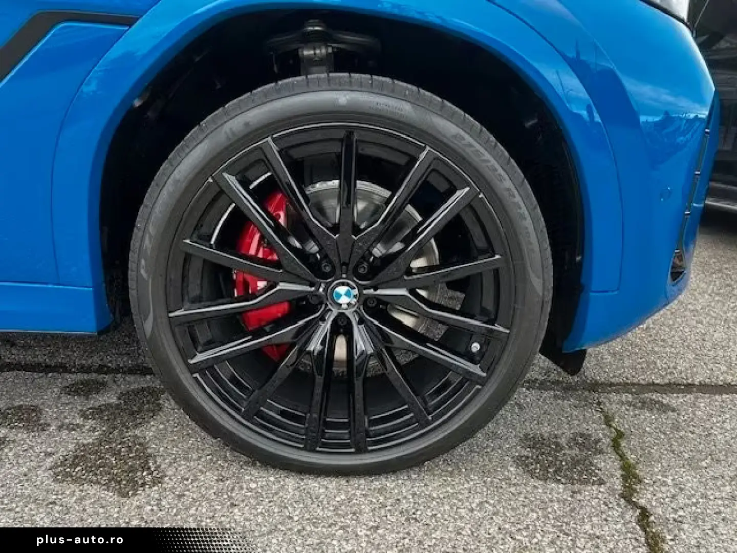 BMW X6 xDrive30d B&W AHK Iconic 22  Pano