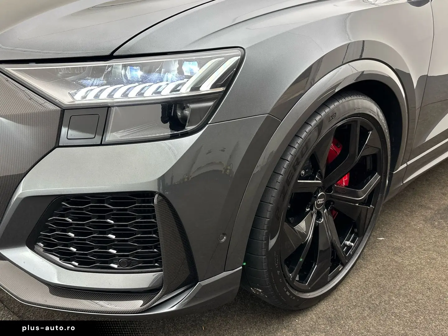 AUDI RSQ8 4.0 TFSI quattro Matrix ACC Panorama AHK