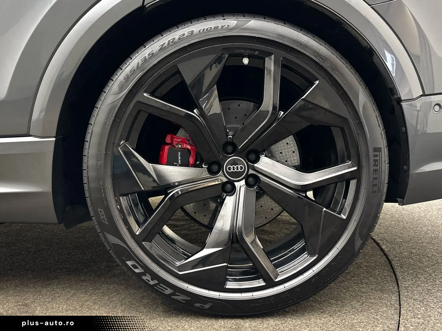 AUDI RSQ8 4.0 TFSI quattro Matrix ACC Panorama AHK