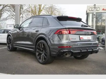 AUDI RSQ8 4.0 TFSI quattro Sportabgas AHK HUD Matrix