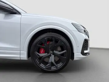 AUDI RSQ8 qu 5JGAR MATRIX HUD Virtual Pano 360