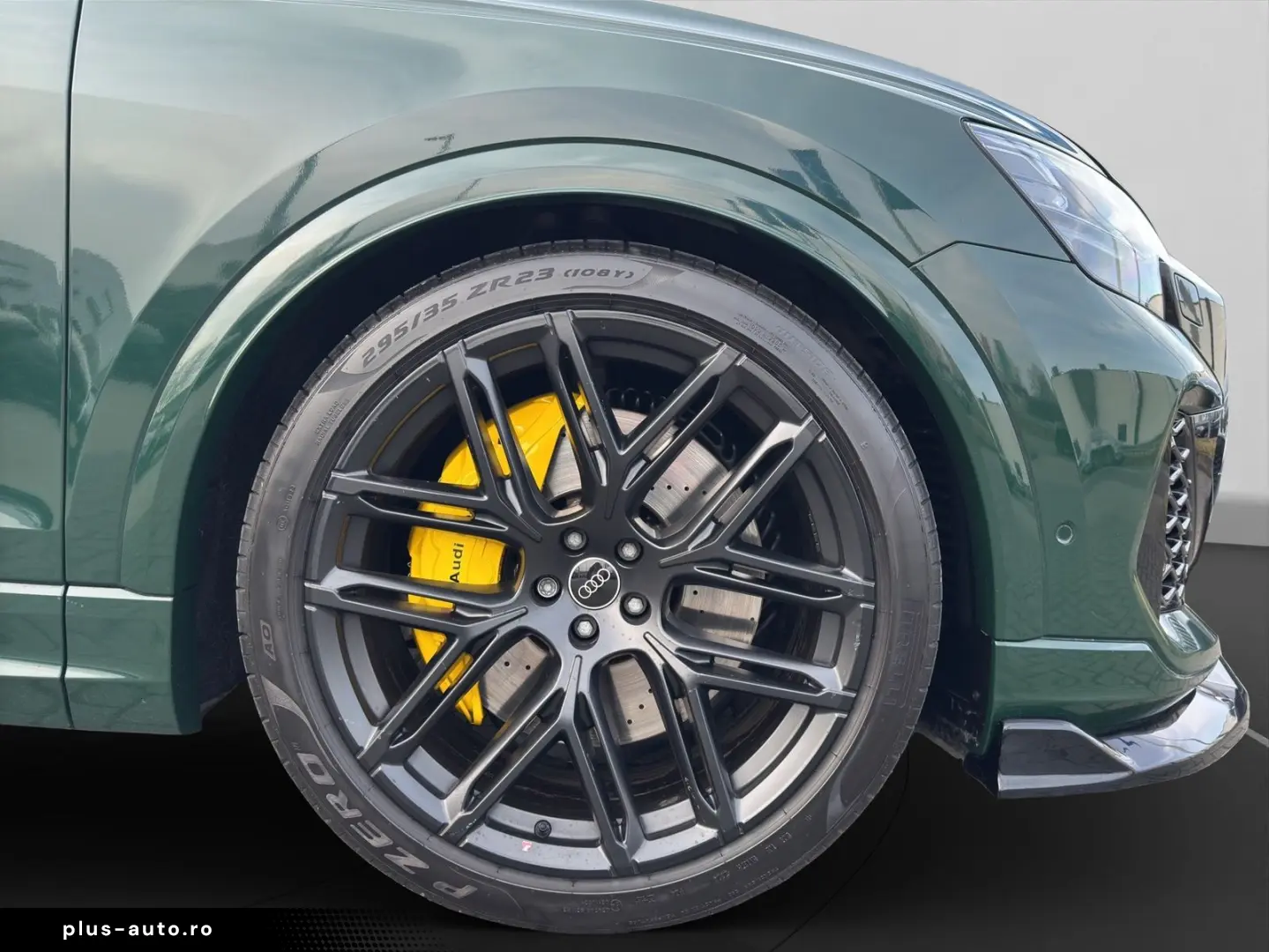 AUDI RS Q8 4.0 TFSI quattro Head-Up B O HiFi Anhängek