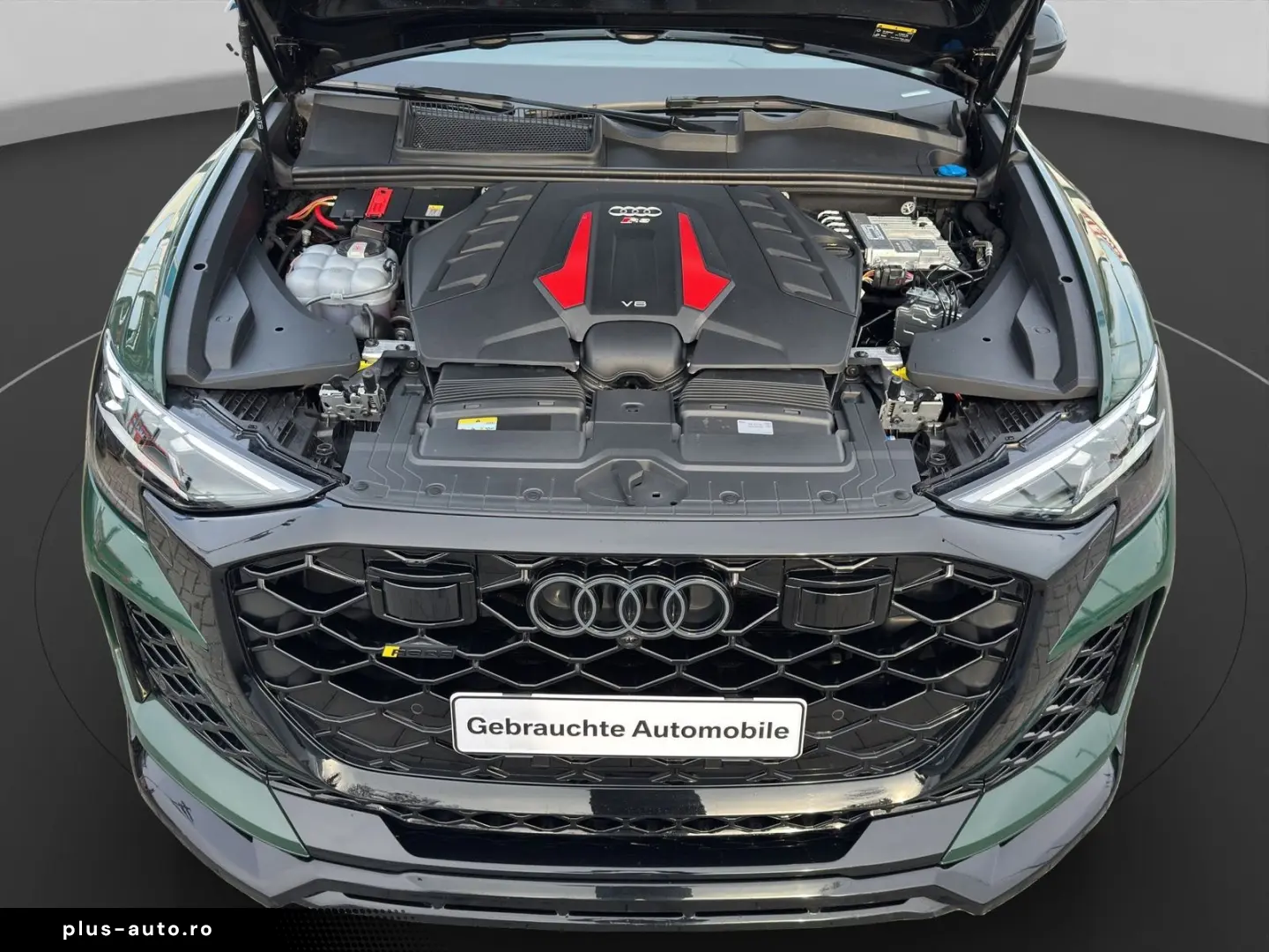 AUDI RS Q8 4.0 TFSI quattro Head-Up B O HiFi Anhängek
