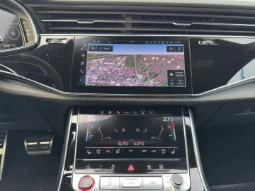 AUDI RS Q8 4.0 TFSI quattro Head-Up B O HiFi Anhängek